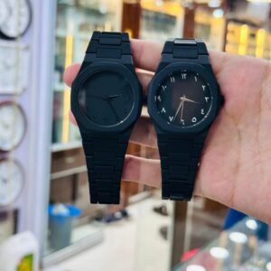 Aura Smart Watch Black Stylish Fitness Tracker