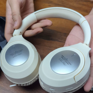 LS-269 Wireless Headphones - Cream, Foldable, Noise Isolation